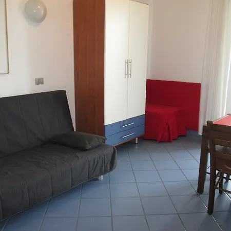 Katja Apartman *